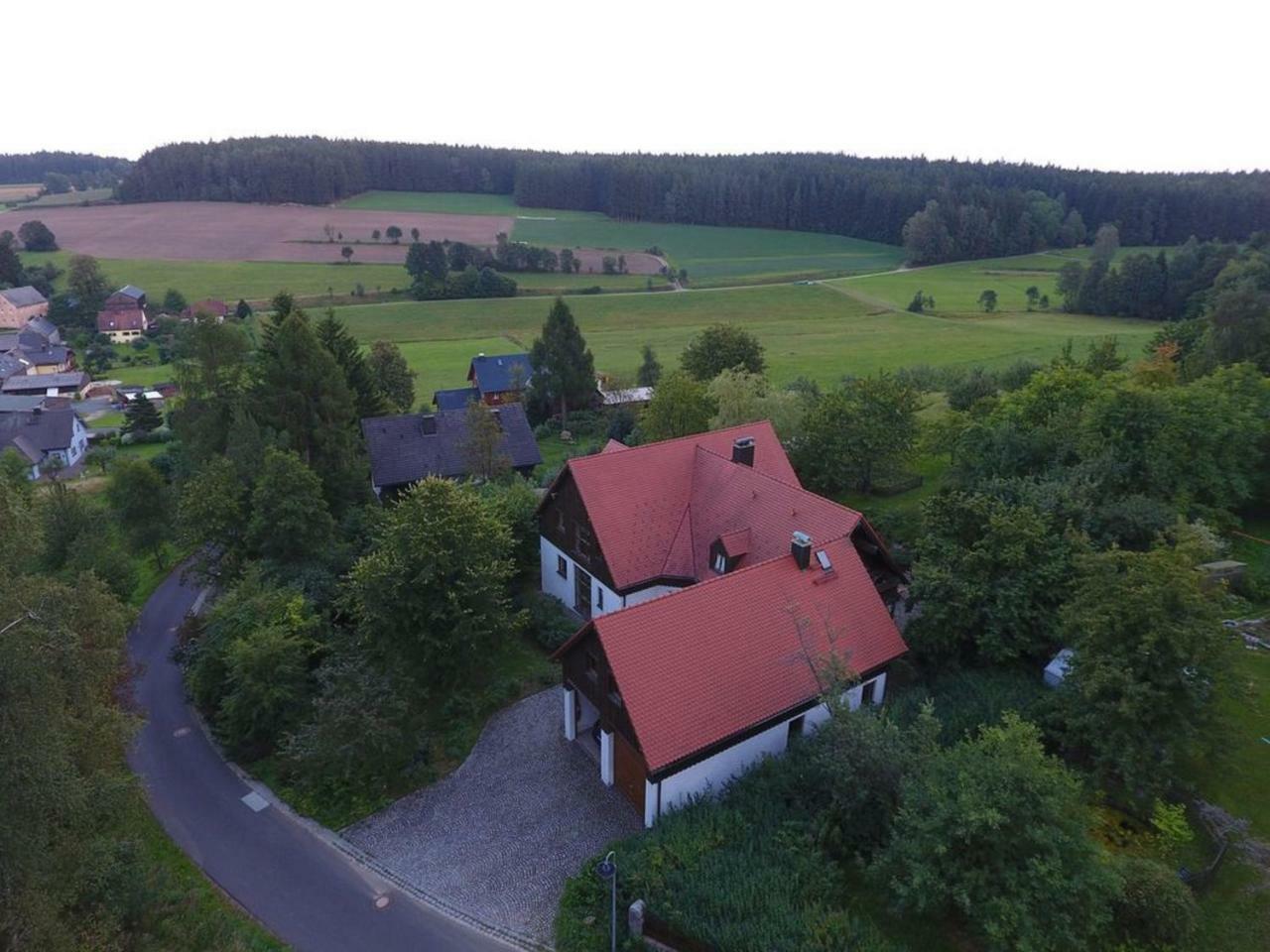 Idyll Im Gruenen Apartment Bad Alexandersbad Luaran gambar